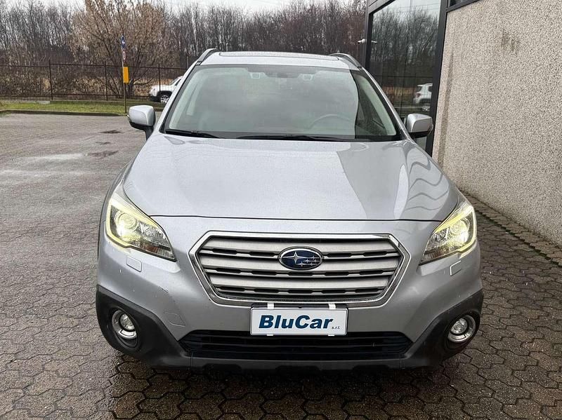 Usata Subaru Outback 150 CV (110 kW) 2017 Argento Station wagon