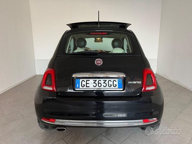 Usata Fiat 500 Dolcevita 69 CV (50 kW) 2021 Nero Utilitaria