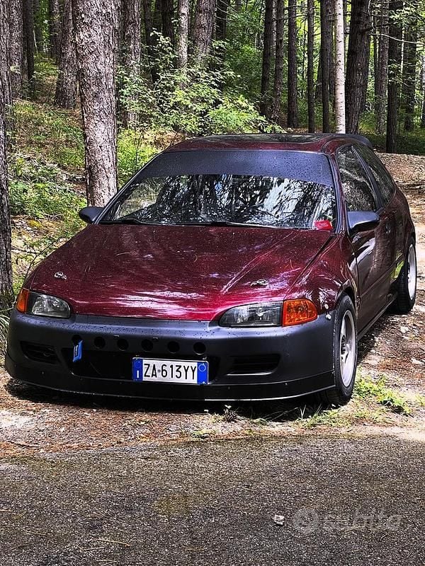 Usata Honda Civic 131 CV (96 kW) 1991 Berlina