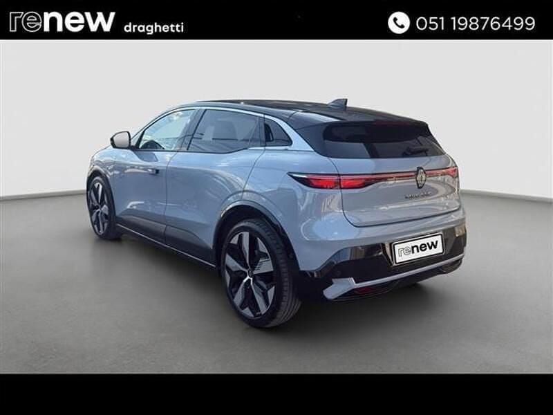 Usata Renault Megane E-Tech Techno 161 kW (220 CV) 2022 Grigio Berlina