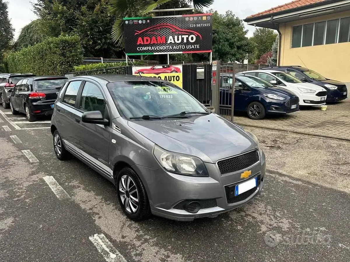 Usata Chevrolet Aveo LT 84 CV (61 kW) 2011 Grigio Berlina