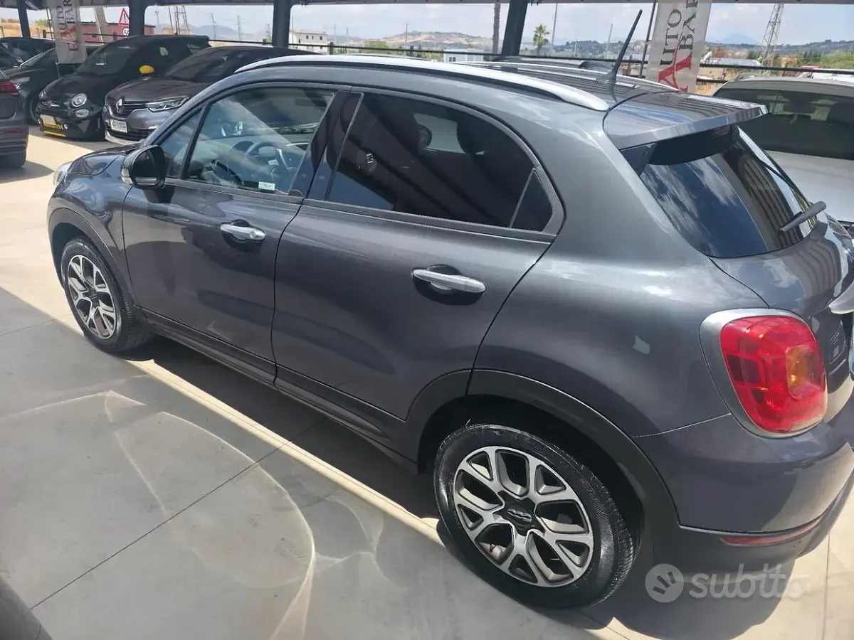 Usata Fiat 500X Cross 120 CV (88 kW) 2016 Grigio SUV