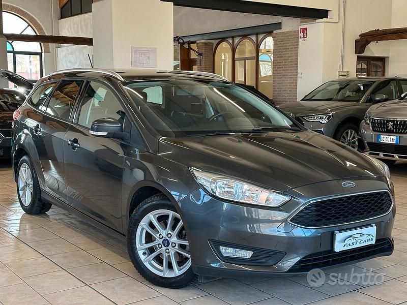 Usata Ford Focus Business Edition 120 CV (88 kW) 2018 Grigio Station wagon
