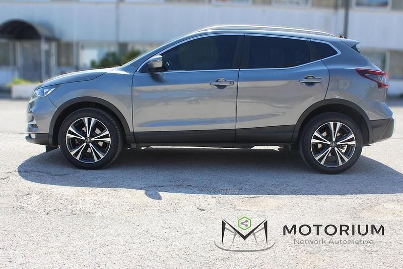 Usata Nissan Qashqai Tekna+ 116 CV (85 kW) 2020 Grigio SUV