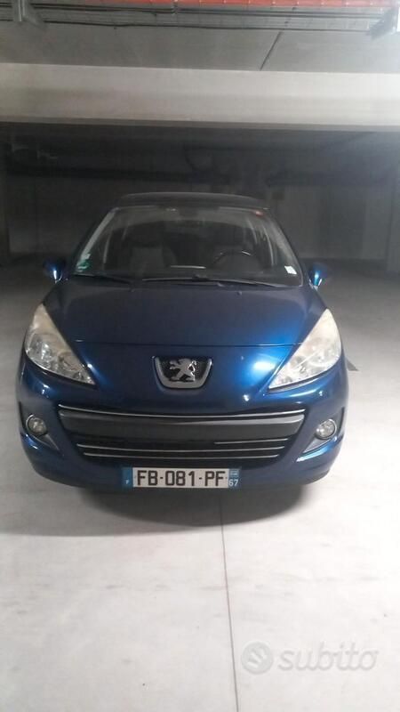 Usata Peugeot 207 2009 Blu Utilitaria