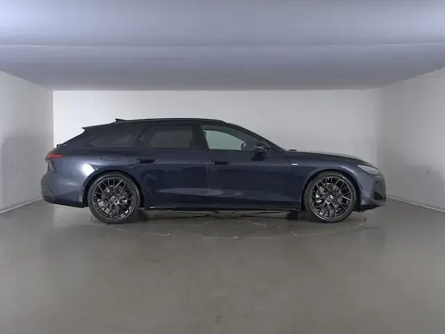 Nuova Audi A6 Edition .1 204 CV (150 kW) 2026 Blu firmamento metallizzato Station wagon