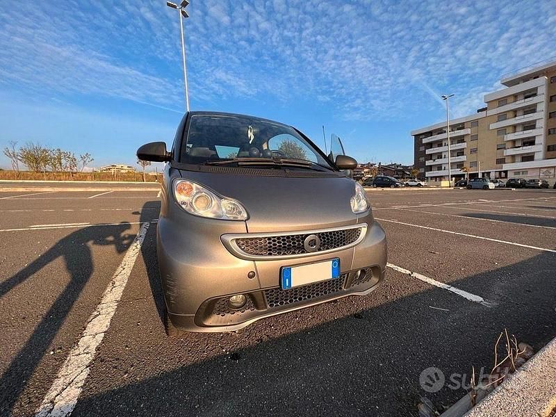Usata Smart ForTwo Coupé 54 CV (39 kW) 2012 Grigio Coupé