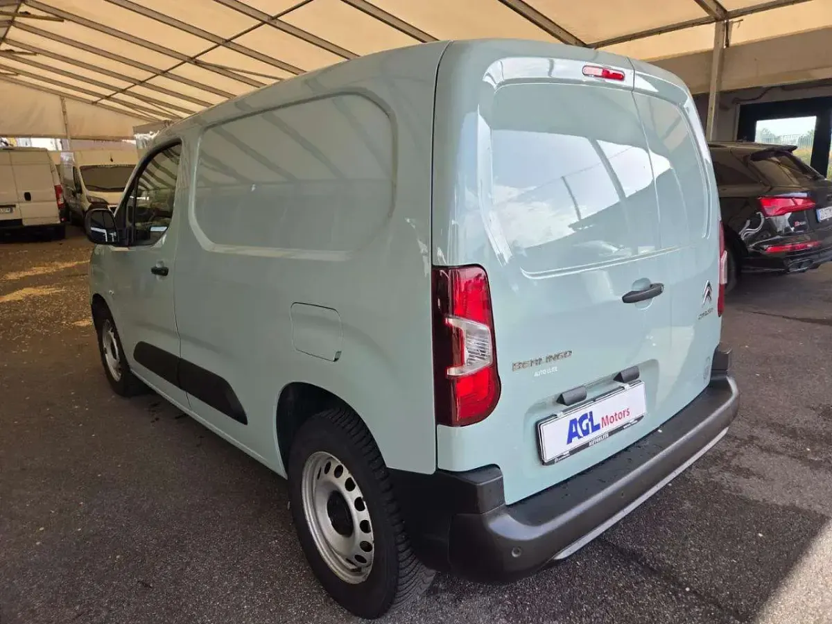 Usata Citroën Berlingo 102 CV (75 kW) 2019 Verde Monovolume