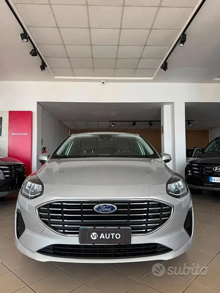 Usata Ford Fiesta Titanium 75 CV (55 kW) 2022 Grigio Utilitaria