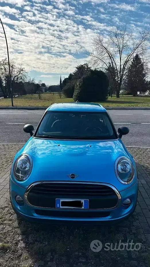 Usata Mini ONE 102 CV (75 kW) 2018 Utilitaria