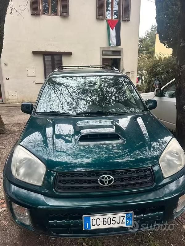 Usata Toyota RAV4 116 CV (85 kW) 2002 SUV