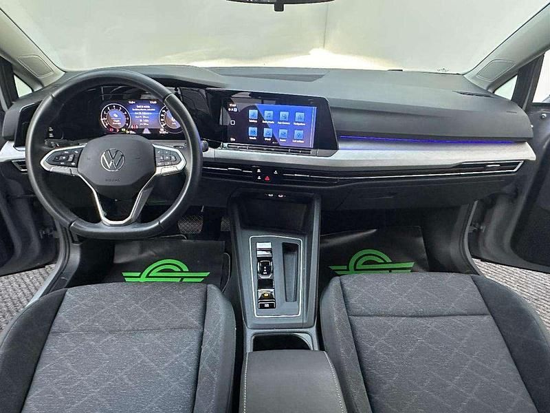 Usata VW Golf VIII 110 CV (80 kW) 2023 Grigio Berlina