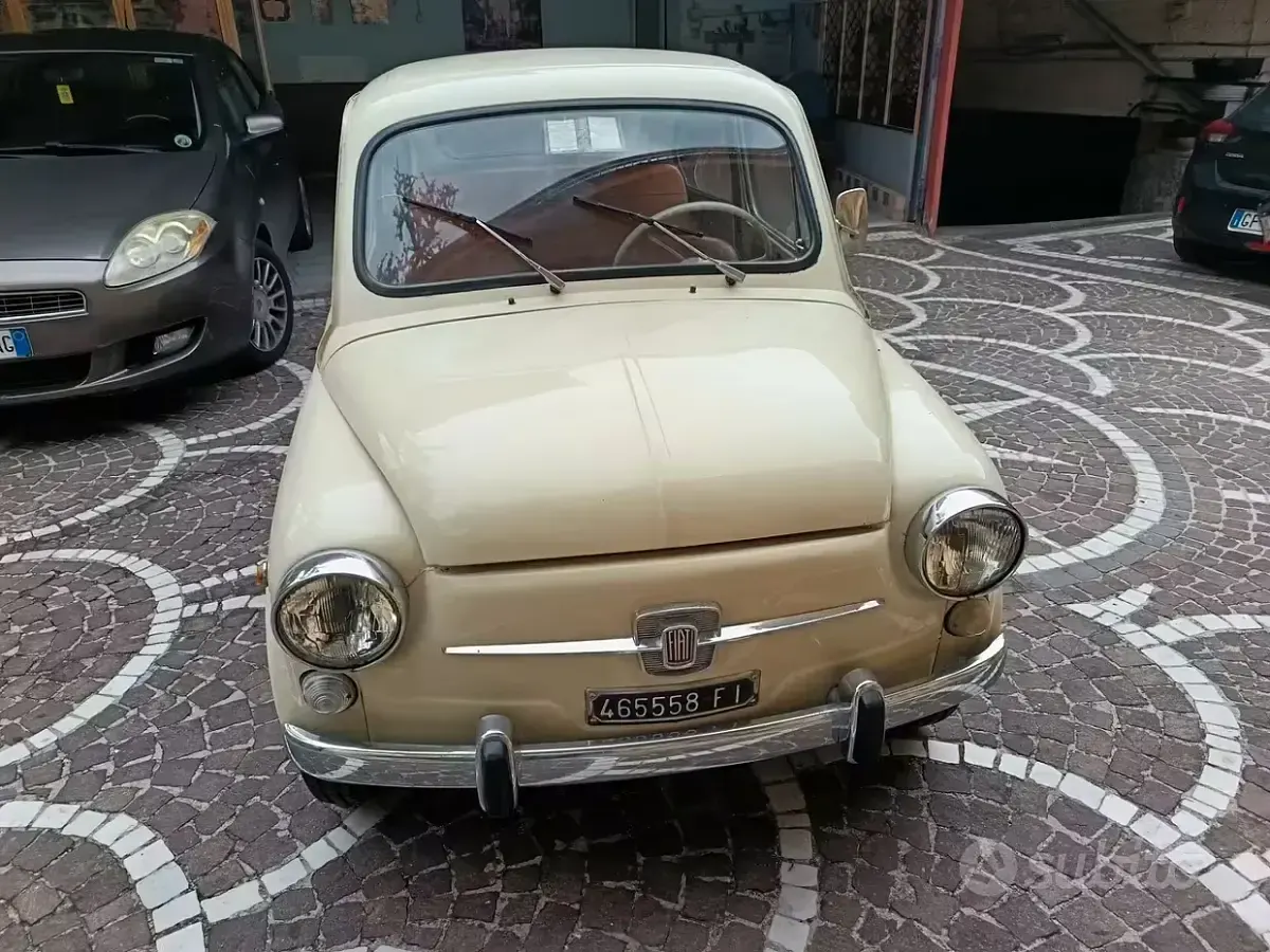 Usata Fiat 600D 28 CV (20 kW) 1960 Utilitaria
