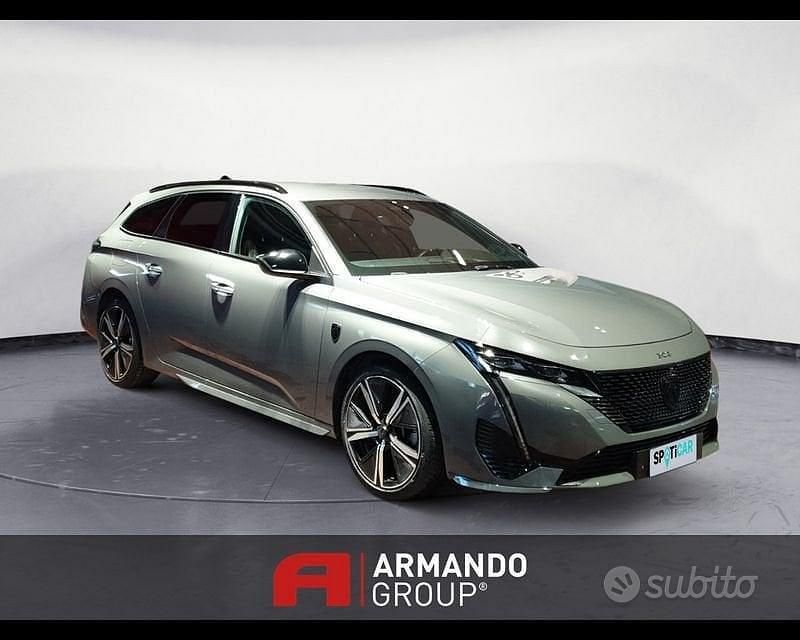Usado Peugeot 308 GT 131 CV (96 kW) 2024 Gris Familiar