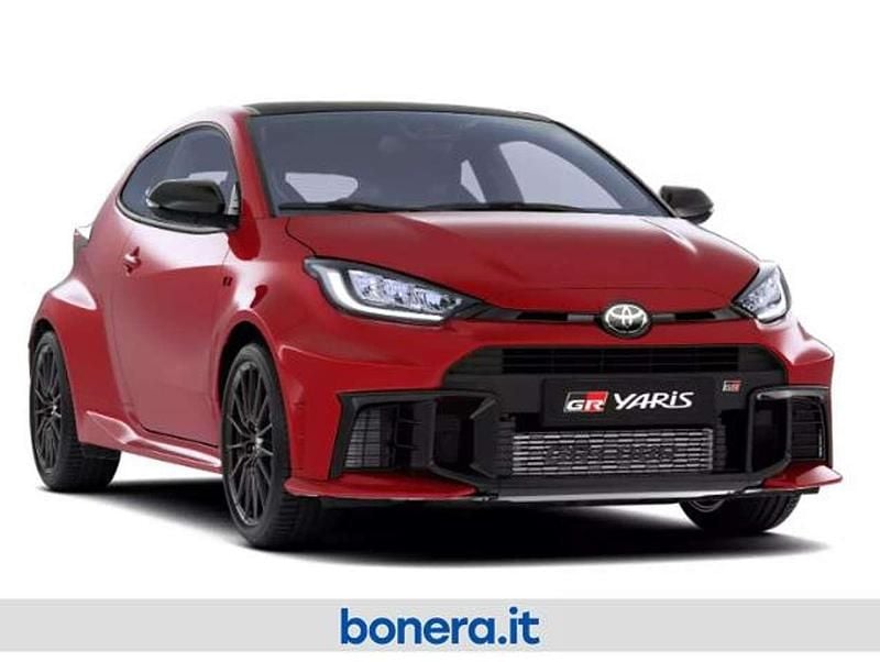 Nuova Toyota Yaris 261 CV (191 kW) 2026 Emotional red pearl Utilitaria
