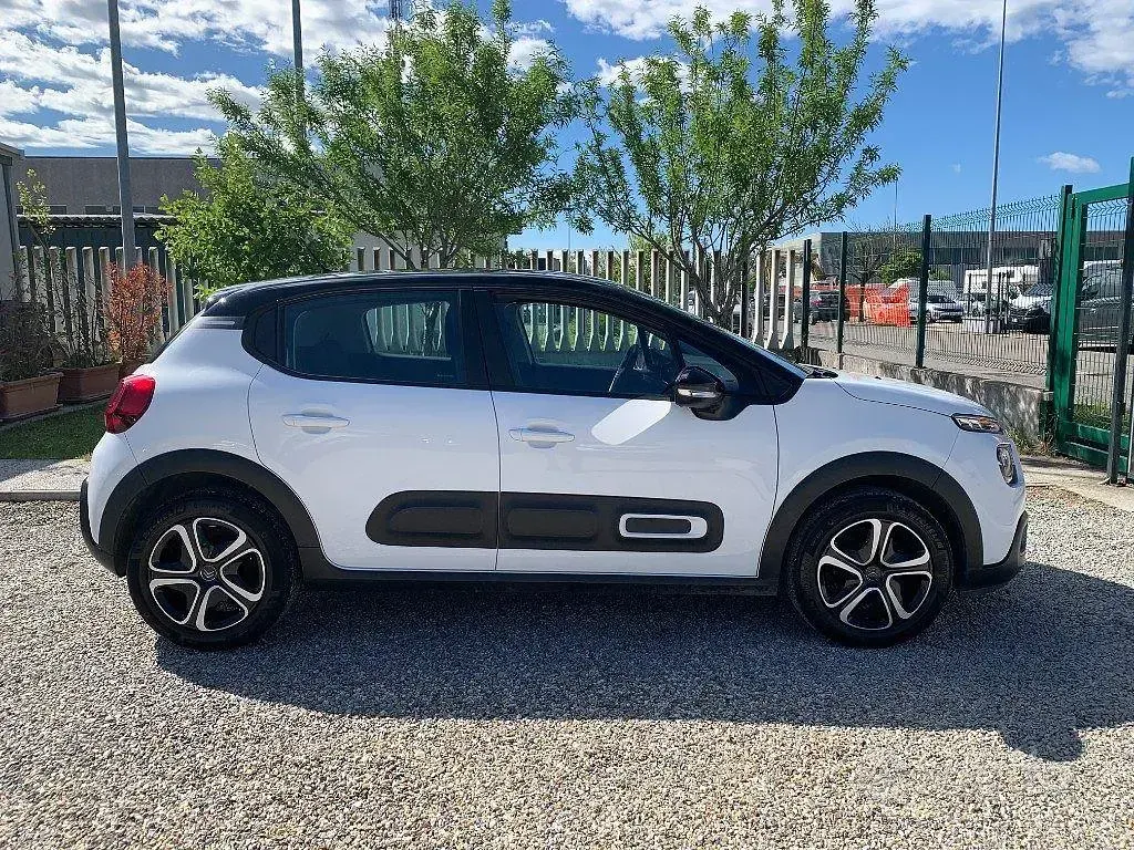 Usata Citroën C3 PureTech 83 CV (61 kW) 2022 Bianco Utilitaria