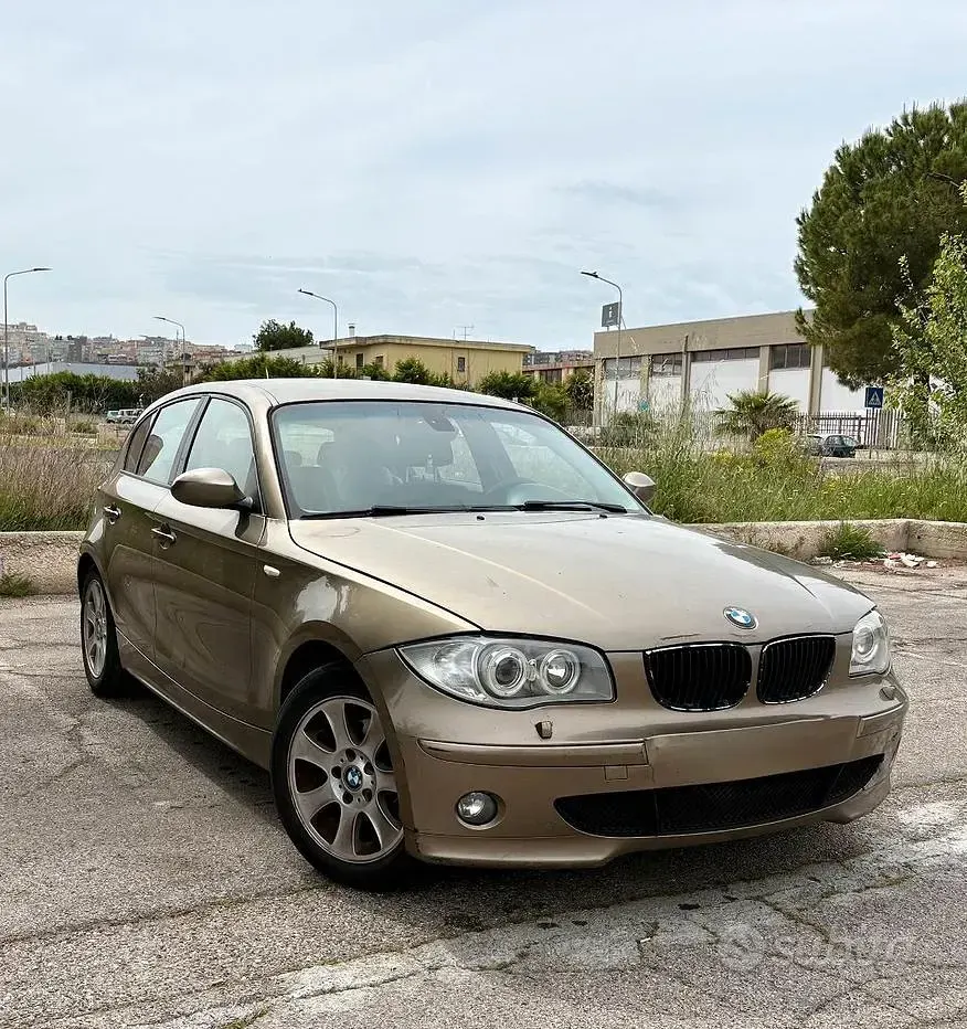 Usata BMW 120 163 CV (119 kW) 2005 Utilitaria