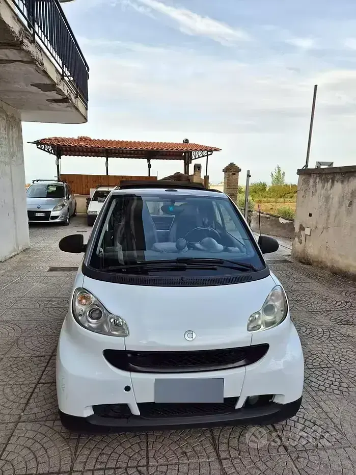 Usata Smart ForTwo Cabrio 54 CV (39 kW) 2010 Bianco Cabrio