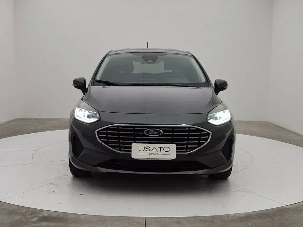 Usata Ford Fiesta Titanium 125 CV (91 kW) 2024 Grigio Utilitaria