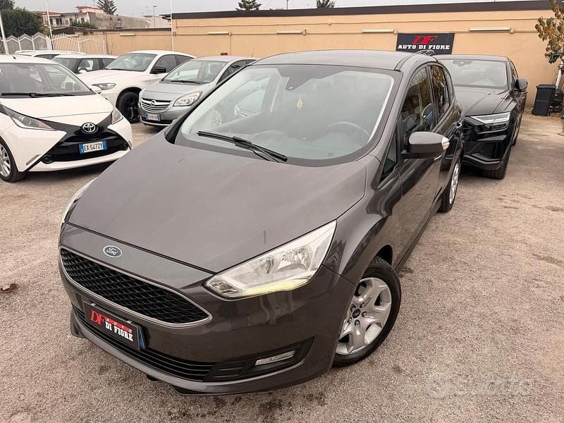 Usata Ford C-MAX Titanium 95 CV (69 kW) 2015 Grigio Monovolume