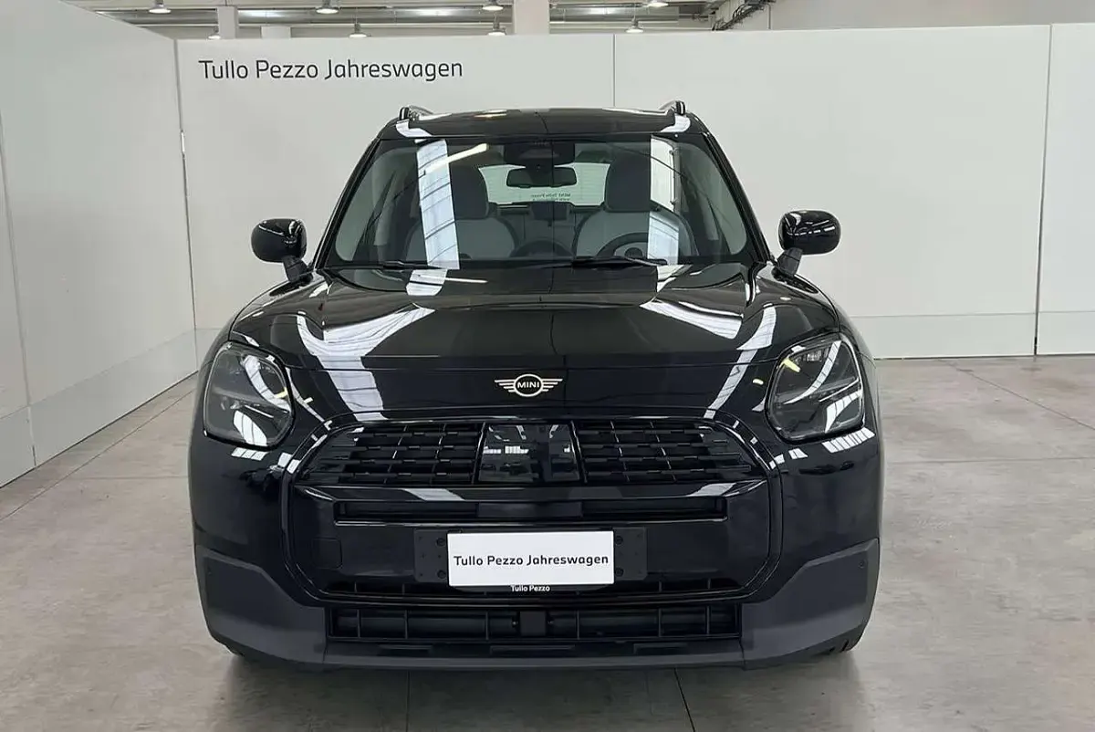 Usata Mini Cooper Countryman Classic 163 CV (119 kW) 2024 Midnight black ii metallizzato SUV