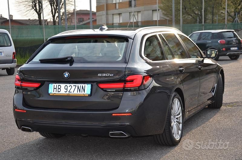 Usata BMW 530 292 CV (214 kW) 2021 Grigio Station wagon