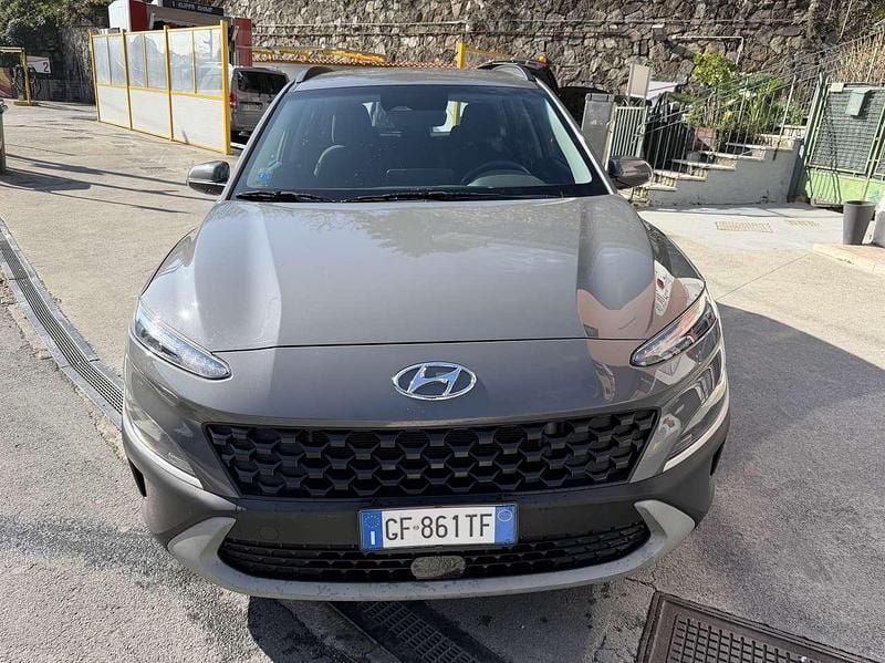 Usata Hyundai Kona 120 CV (88 kW) 2021 Grigio SUV