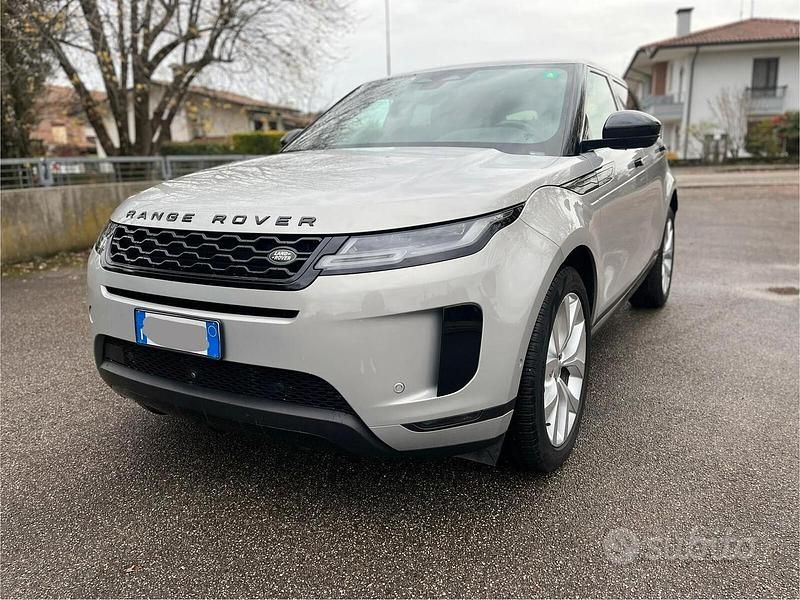Grigio Usata 2022 Land Rover Range Rover evoque SE SUV | 26.999 € (Buon prezzo) - Immagine 1/4