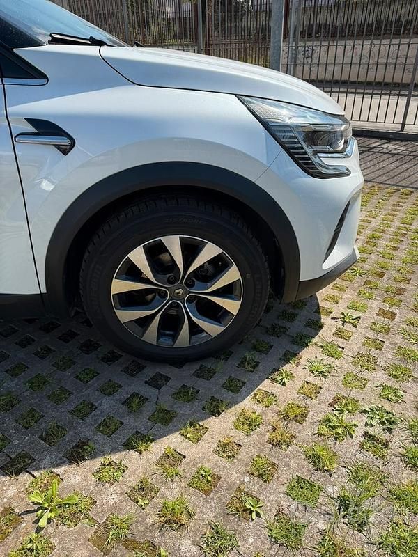 Usata Renault Captur Intens 2021 Bianco SUV