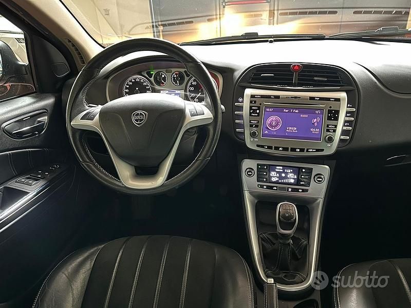 Usata 2008 Lancia Delta Platinum Due volumi | 5000 € (Cara) - Immagine 1/4