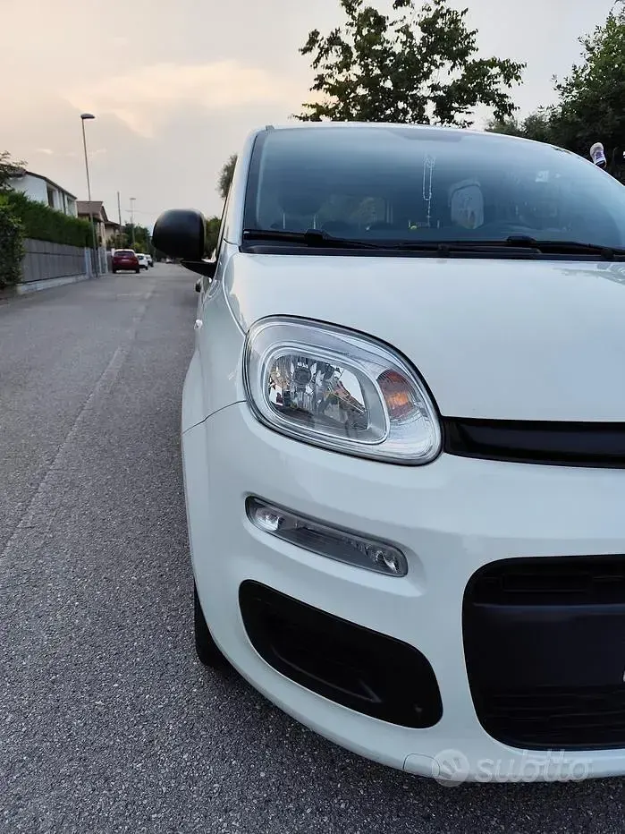 Usata Fiat Panda 95 CV (69 kW) 2018 Bianco Utilitaria