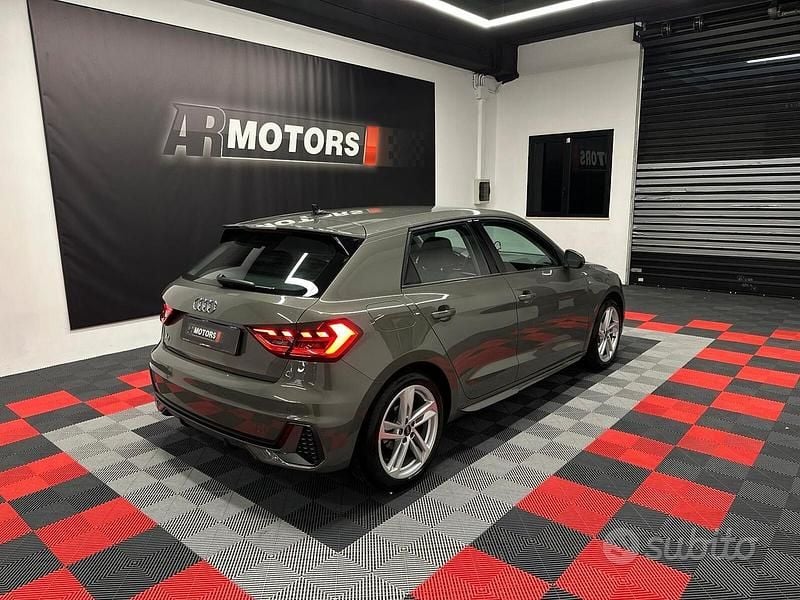 Usata Audi A1 S-Line 110 CV (80 kW) 2021 Grigio SUV