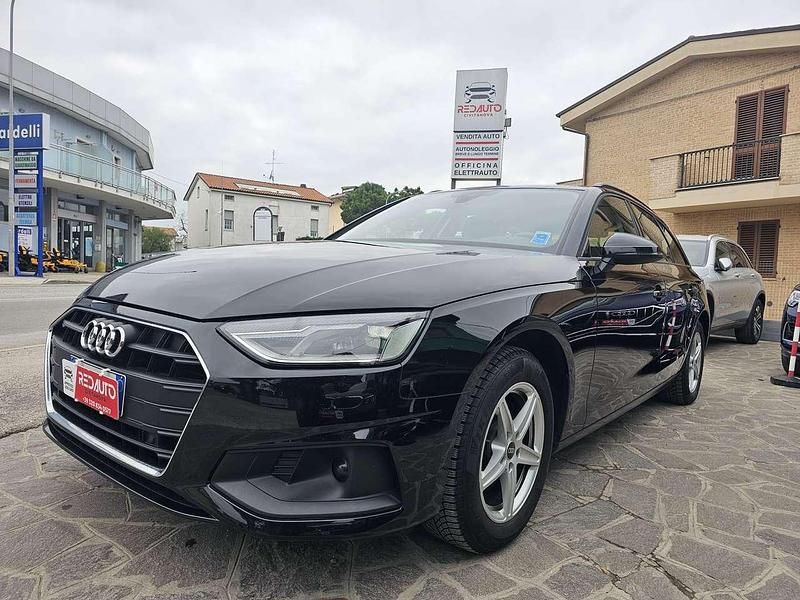 Usata Audi A4 Ambiente 163 CV (119 kW) 2022 Nero Station wagon