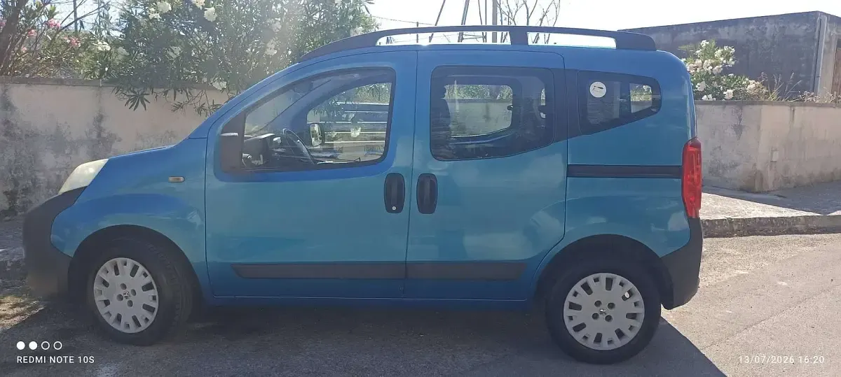 Usata Peugeot TePee Premium 68 CV (50 kW) 2010 Blu/azzurro Station wagon
