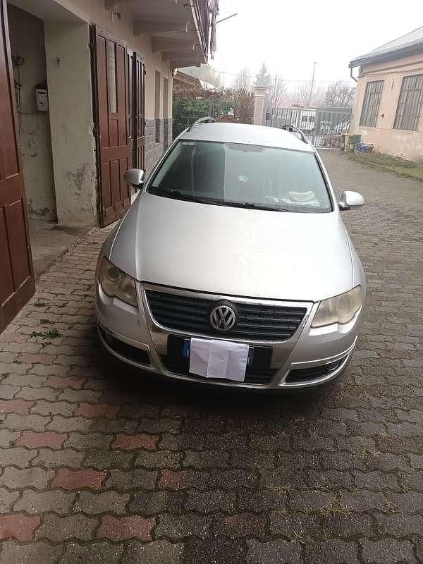 Usata 2005 VW Passat Comfortline Station wagon | 1500 € (Ottimo prezzo) - Immagine 1/4