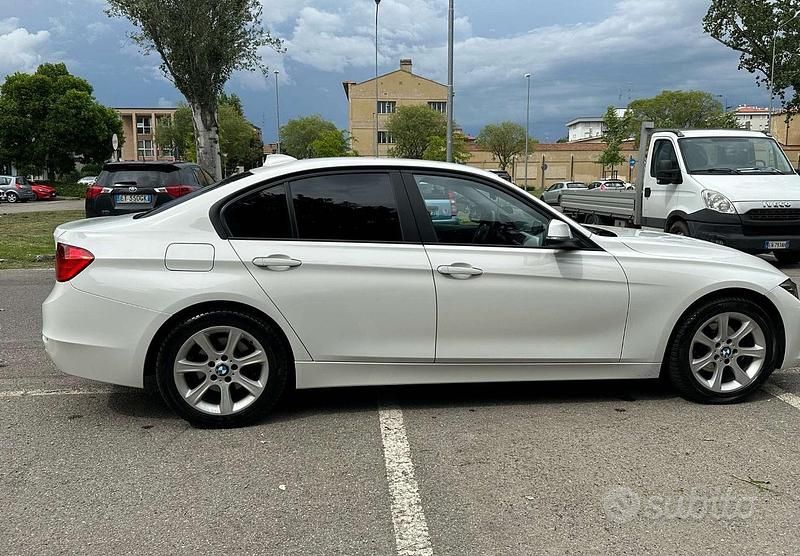 Usata BMW 316 116 CV (85 kW) 2013 Bianco Berlina