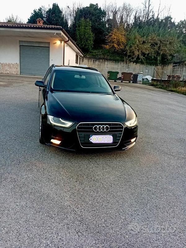 Usata Audi A4 120 CV (88 kW) 2014 Nero Station wagon