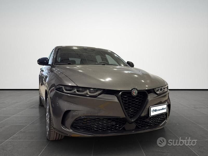 Usata Alfa Romeo Tonale Edizione Speciale 131 CV (96 kW) 2022 Grigio vesuvio SUV