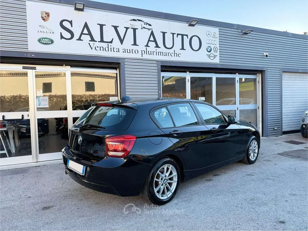Usata BMW 116 Sport Line 116 CV (85 kW) 2013 Nero Utilitaria