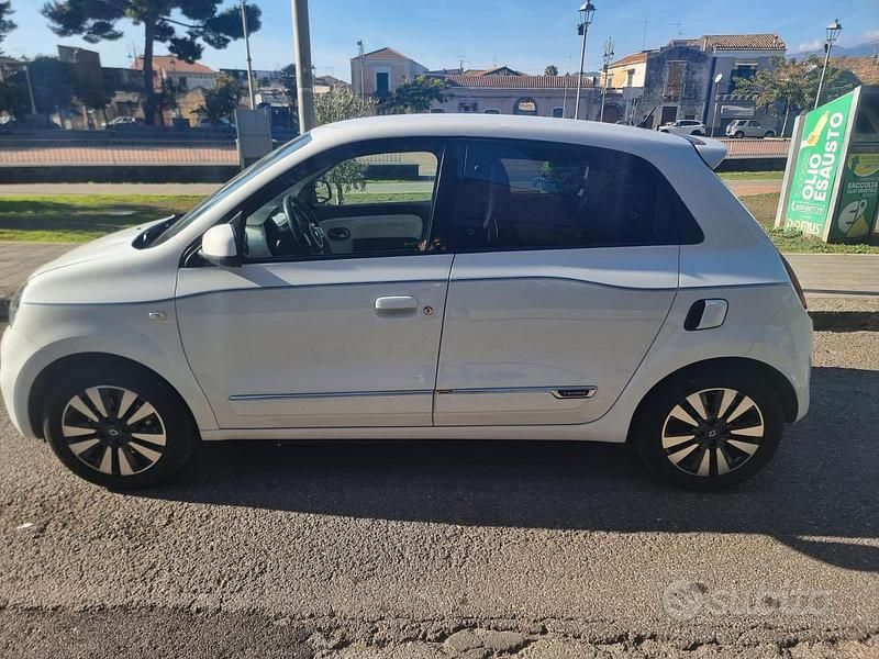 Usata Renault Twingo 60 kW (82 CV) 2021 Bianco Utilitaria