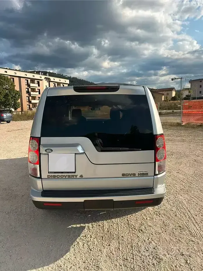 Usata Land Rover Discovery 4 HSE 245 CV (180 kW) 2010 Grigio SUV