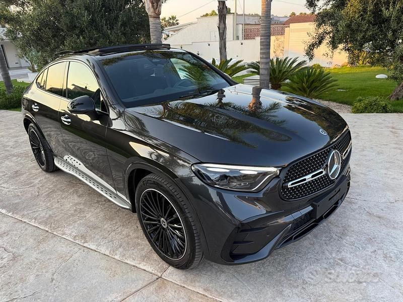 Grigio Usata 2024 Mercedes GLC300 AMG Line Premium Plus Coupé | 76.500 € (Molto cara) - Immagine 1/4