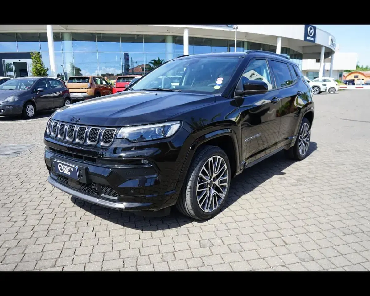 Usata Jeep Compass Summit 130 CV (95 kW) 2025 SUV