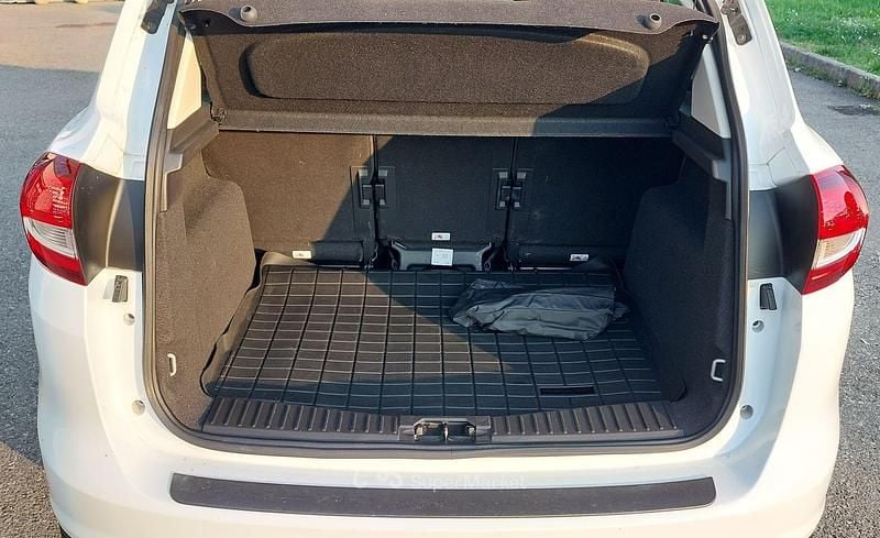 Usata Ford C-MAX 95 CV (69 kW) 2016 Bianco Monovolume