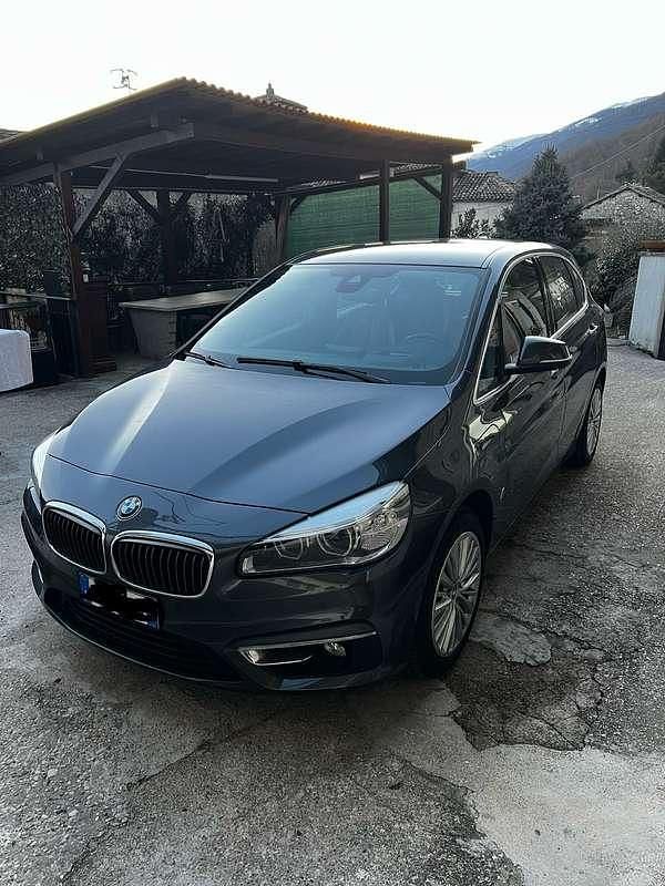 Usata 2017 BMW 225 Active Tourer iPerformance Monovolume | 14.500 € (Buon prezzo) - Immagine 1/4