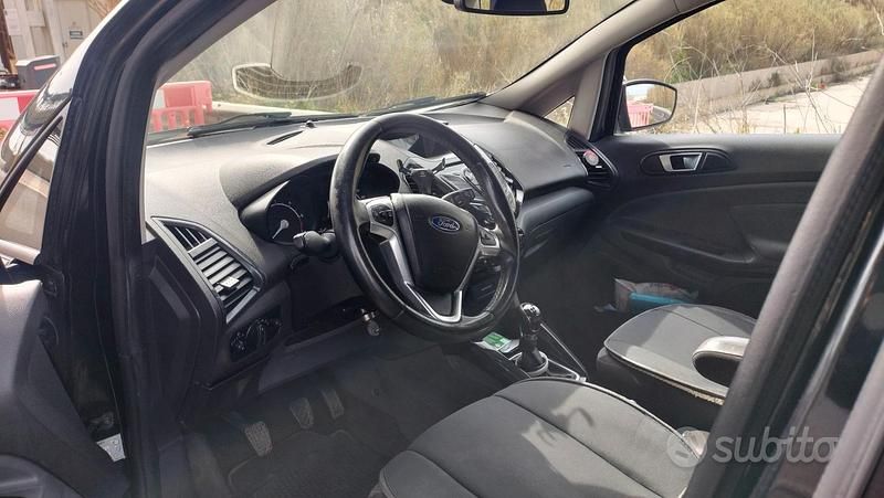 Usata Ford Ecosport 90 CV (66 kW) 2014 Nero SUV