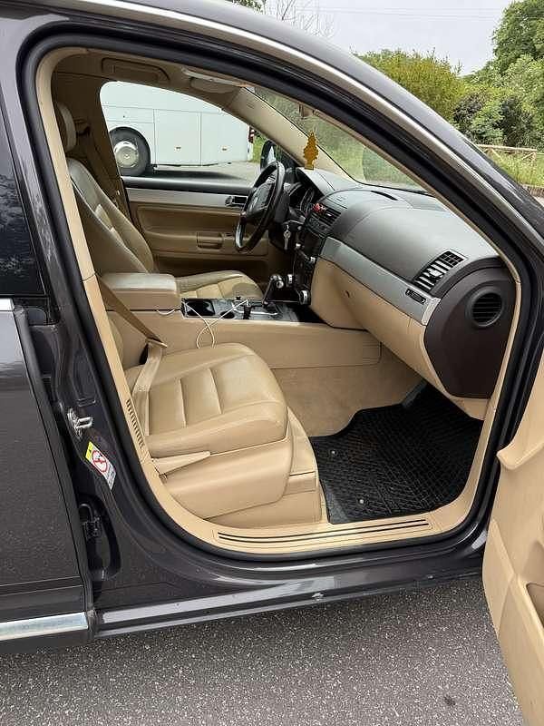 Begagnad VW Touareg Exclusive 224 HK (164 kW) 2007 SUV