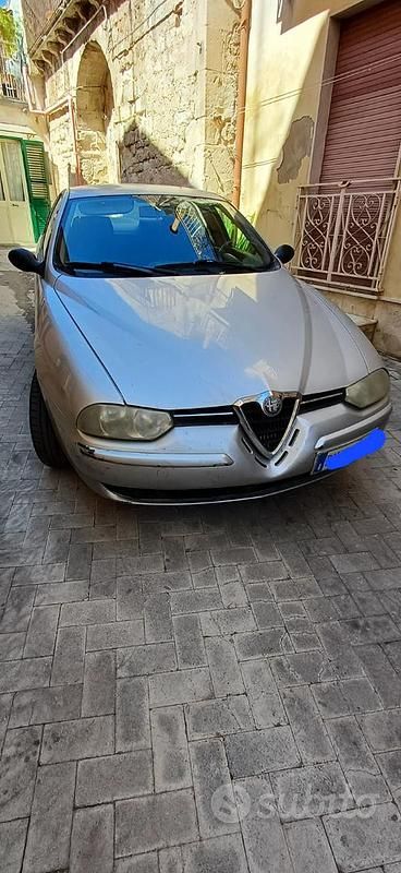 Grigio Usata 2001 Alfa Romeo 156 Tre volumi | 700 € (Super prezzo) - Immagine 1/4