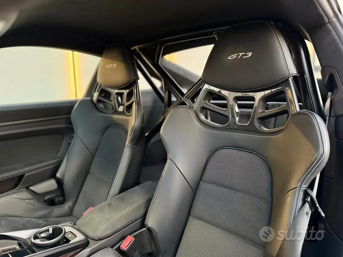 Usata Porsche 911 GT3 510 CV (375 kW) 2024 Nero Coupé