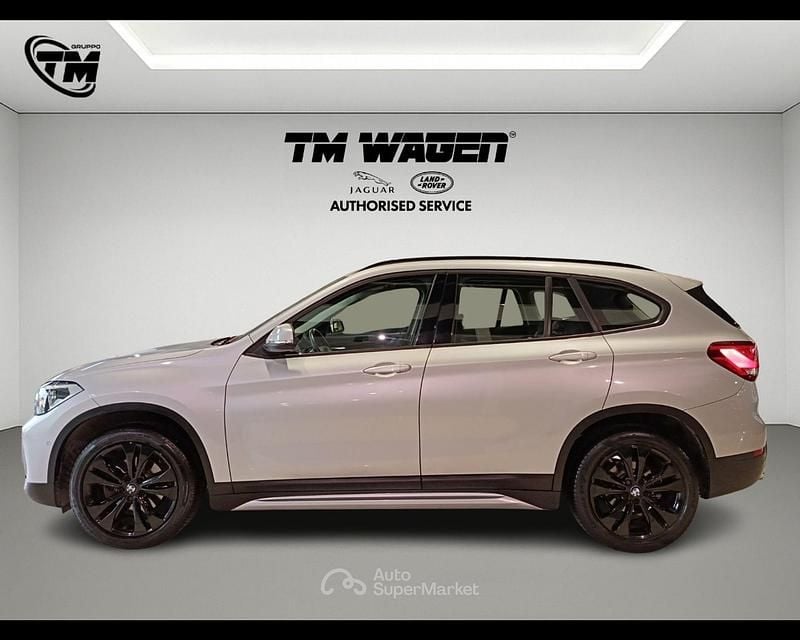 Usata BMW X1 Sport Line 136 CV (100 kW) 2021 Argento SUV